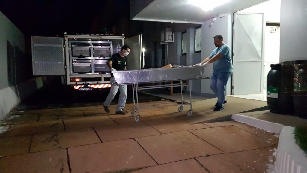 Corpo de Luan Santos que morreu em acidente na PR-484 é levado ao IML