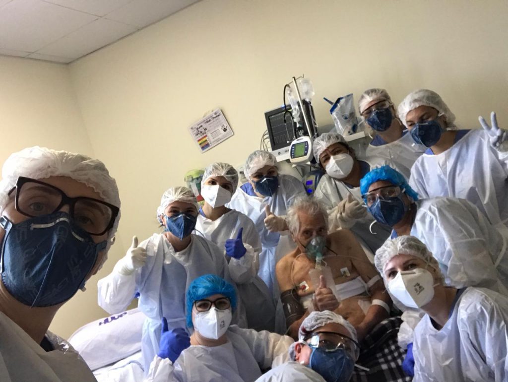 Covid-19: HU contabiliza mais de 200 altas e pacientes agradecem equipe