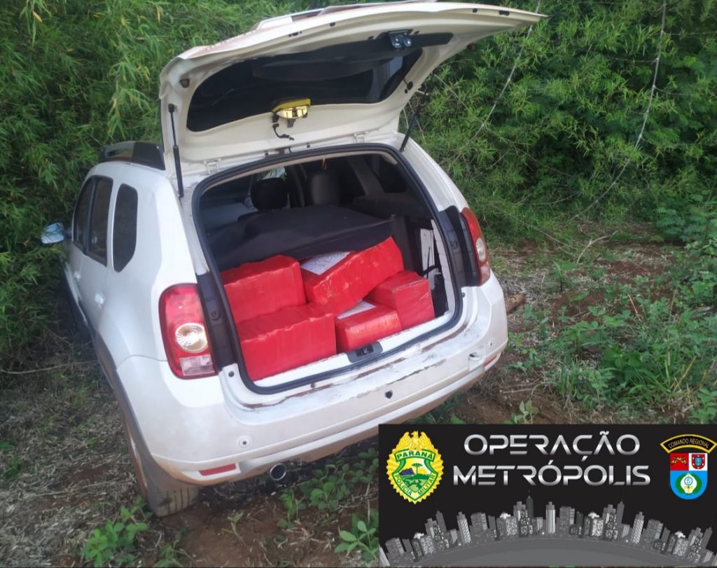 Operação Metrópolis: Carro é apreendido com 250 kg de maconha