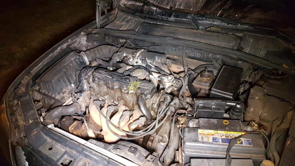 Veículo tem princípio de incêndio nas proximidades do Trevo Cataratas