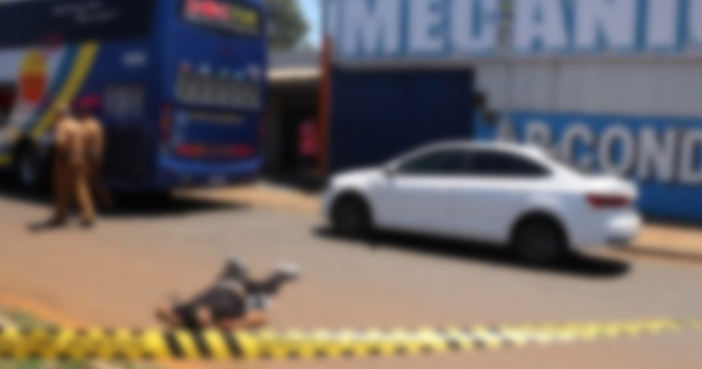 Foz do Iguaçu: Confronto com a PM termina com um assaltante morto, um baleado e outro preso