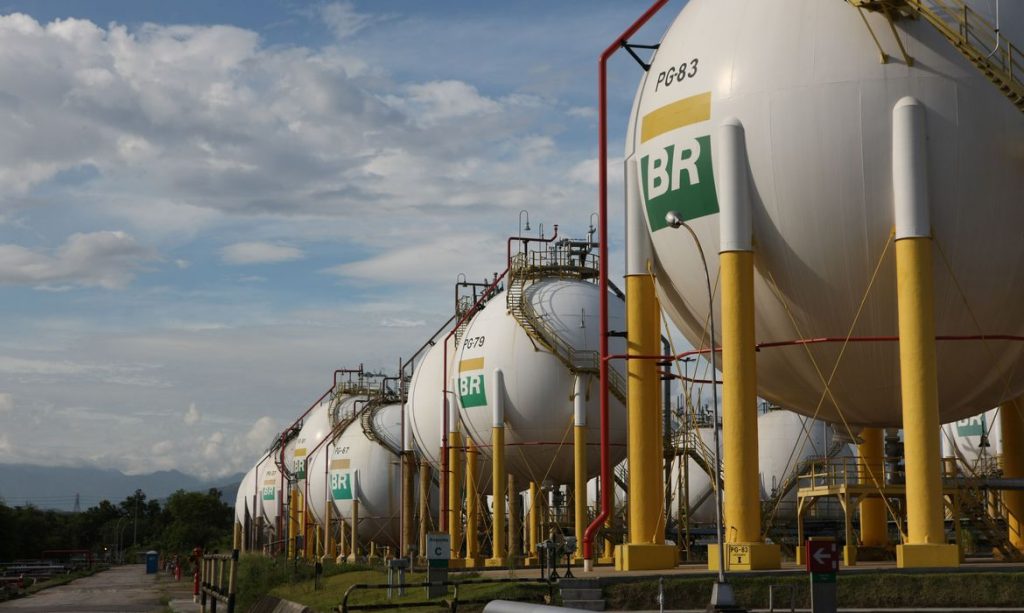 Petrobras aumenta o preço do gás natural para as distribuidoras
