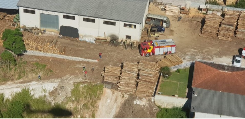Tragédia: trabalhador morre ao ser prensado em máquina agrícola