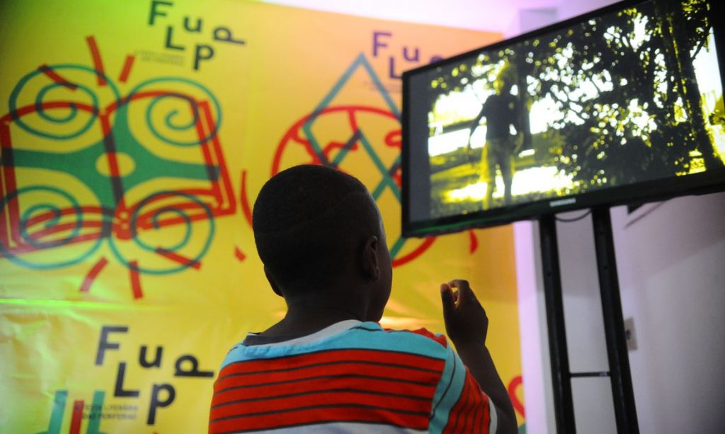 Festa Literária das Periferias ocorre este ano em formato digital