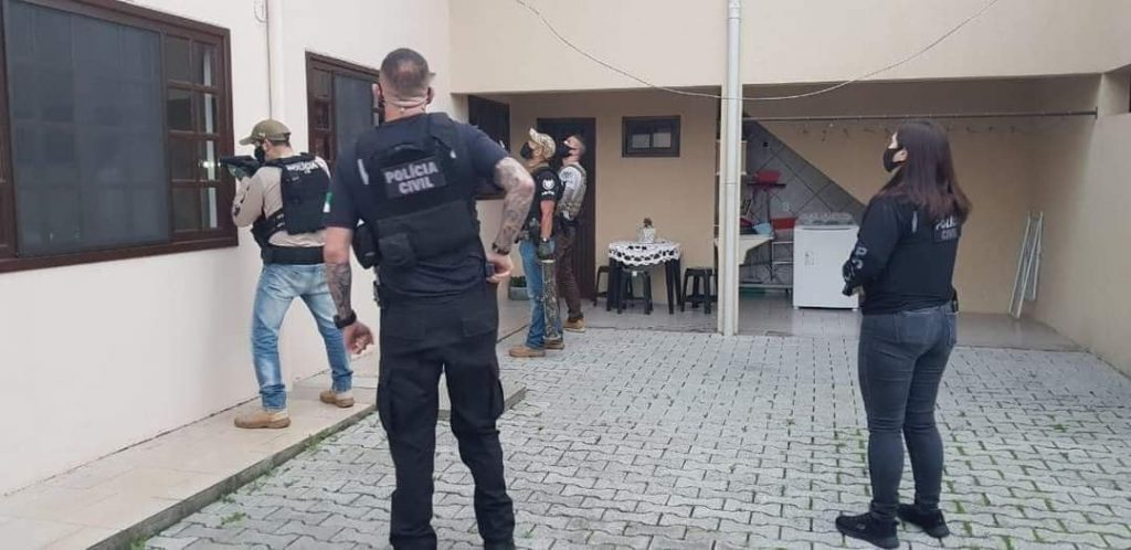 Segunda fase de operação contra organização criminosa que vendia cirurgias do SUS é deflagrada pela Polícia Civil