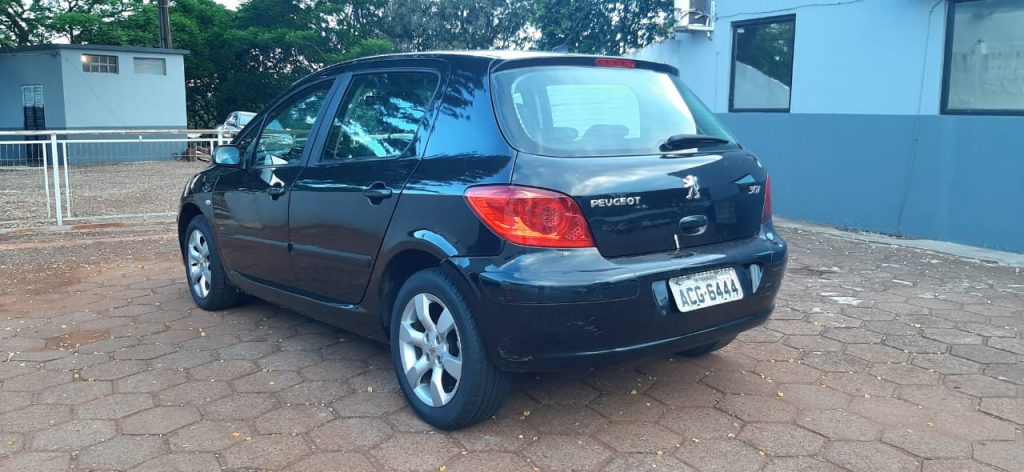 Peugeot 307 furtado é recuperado pela GM no Conjunto Riviera