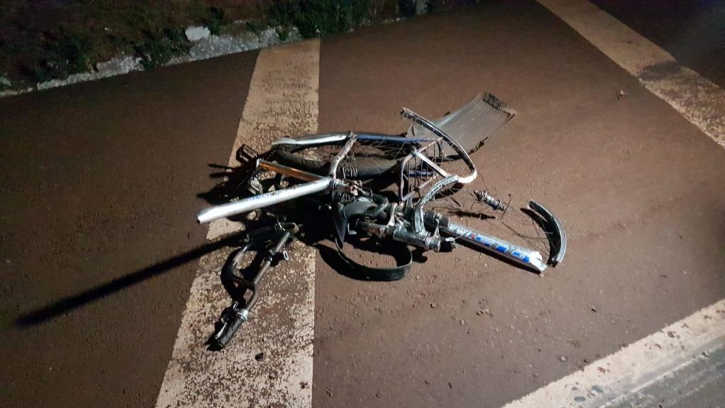 Ciclista morre atropelado na BR-467