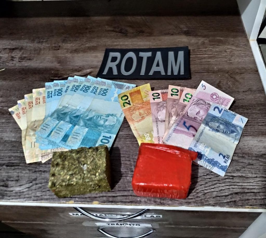 Rotam realiza ação em combate ao tráfico de drogas na cidade de Corbélia Rotam realiza ação em combate ao tráfico de drogas na cidade de Corbélia