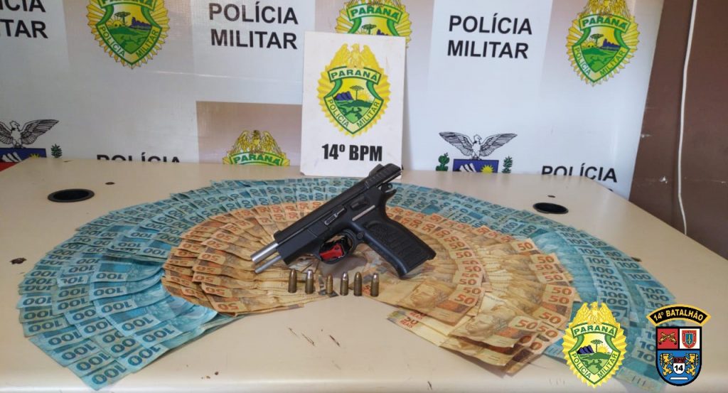 Durante patrulhamento, ROCAM aborda homem e apreende uma pistola e R$ 23 mil em Foz do Iguaçu