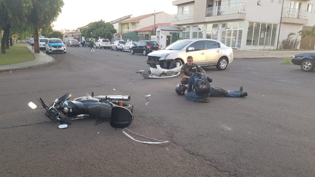 Motociclista é socorrido em acidente de trânsito no Bairro Maria Luíza