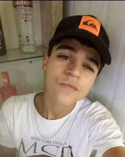 Jaisson Henrique Orizio de 21 anos está desaparecido