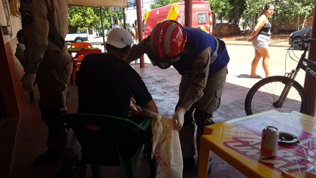 Homem de 33 anos fica ferido ao cair de moto no Bairro Esmeralda