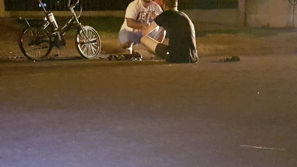Ciclista fica ferido em acidente no Bairro Coqueiral