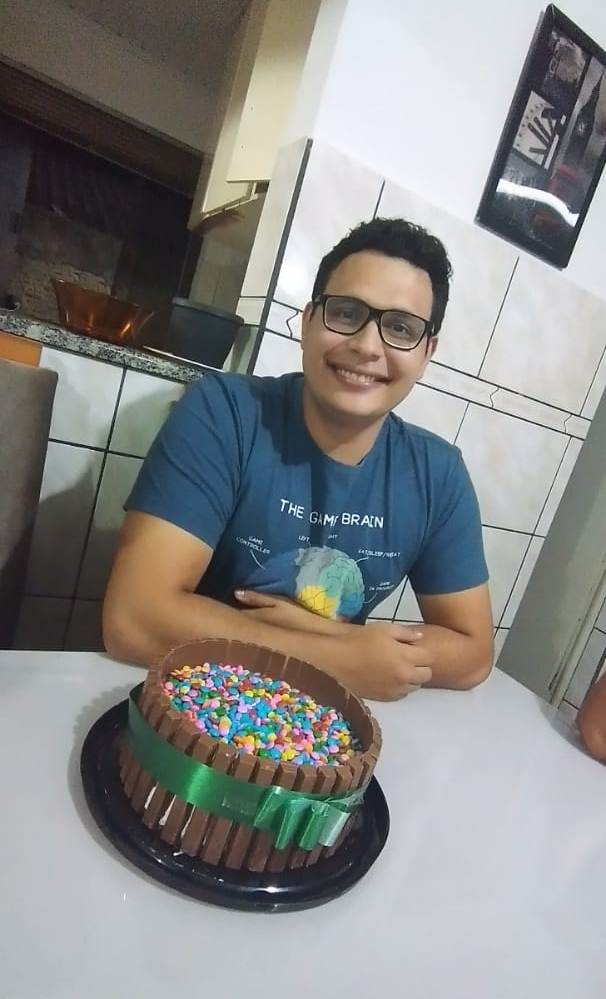 Pyetro Giacomini, atingido por carro em grave acidente na Rua Minas Gerais segue internado e precisa de ajuda