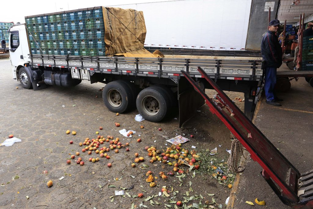 Estado reforça programa para reduzir desperdício de alimentos