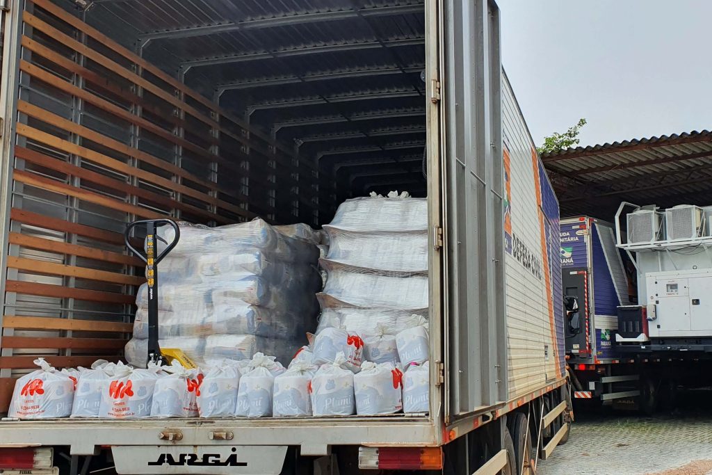 Defesa Civil leva mais de 5 mil cestas básicas e kits de higiene a comunidades indígenas