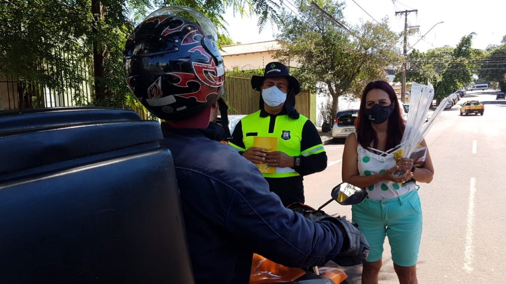Transitar realiza ‘Operação Moto Segura’ na Rua Erechim, no Centro Transitar realiza ‘Operação Moto Segura’ na Rua Erechim, no Centro