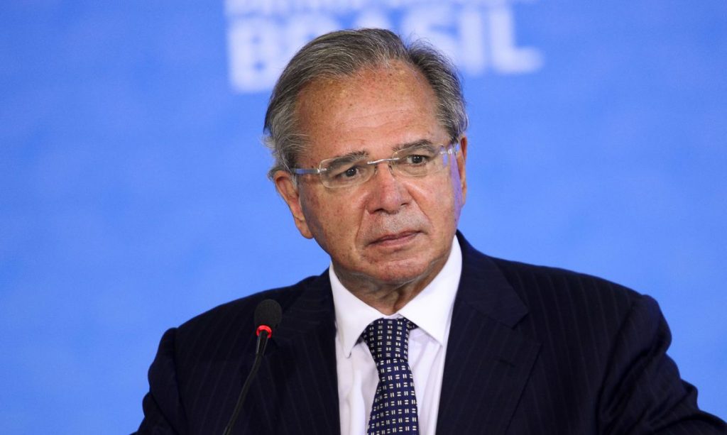 Guedes anuncia que vai para o “ataque” com privatizações e reformas