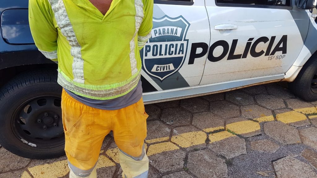 Pai de jovem detido com drogas no XIV de Novembro nega que denunciou o próprio filho Pai de jovem detido com drogas no XIV de Novembro nega que denunciou o próprio filho