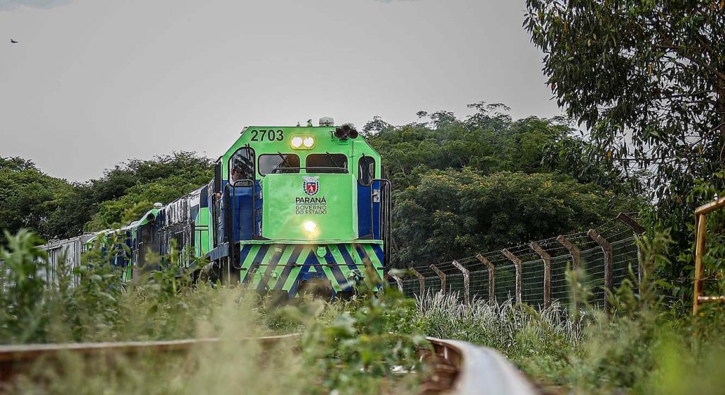 Movimentação de cargas pela Ferroeste cresce 34%, com novo recorde