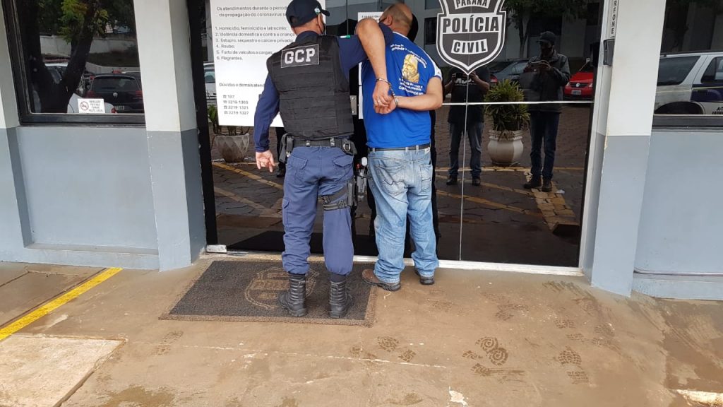Homem é preso pela Guarda Patrimonial na rodoviária de Cascavel
