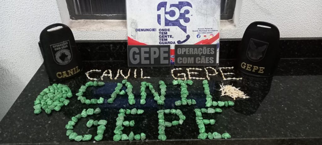 Equipes Canil e GEPE da Guarda Municipal apreendem drogas em praça no Jardim Okay, em Londrina