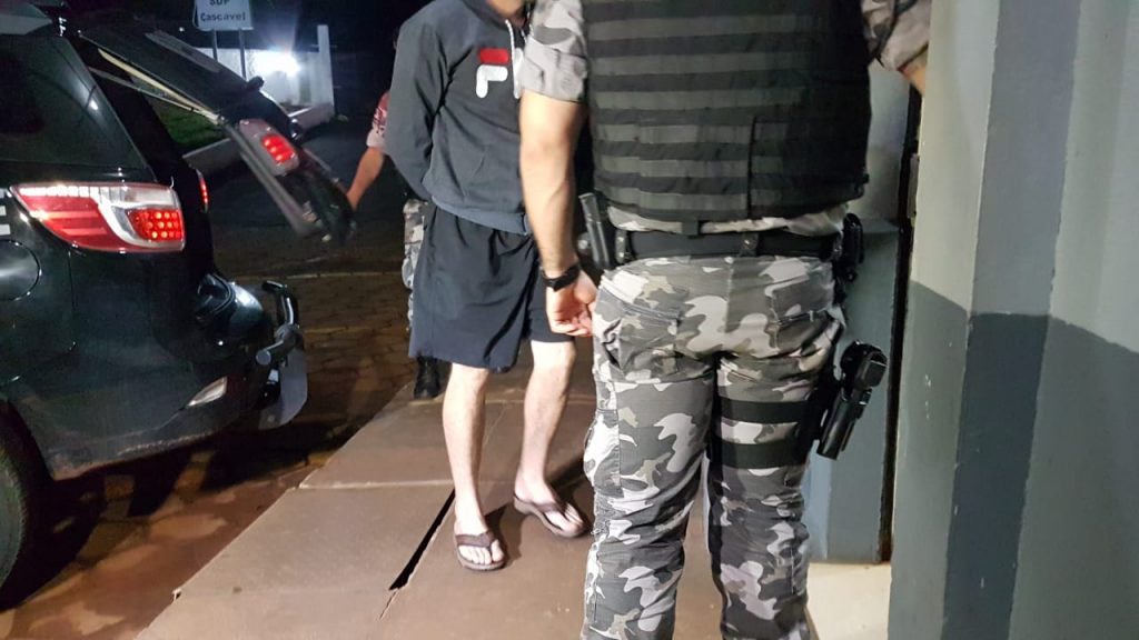 Choque detém homem com mandado por tráfico de drogas