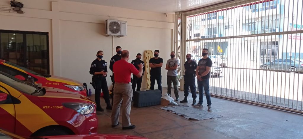 Guardas Municipais passam por curso de socorrista no 4º Grupamento de Bombeiros