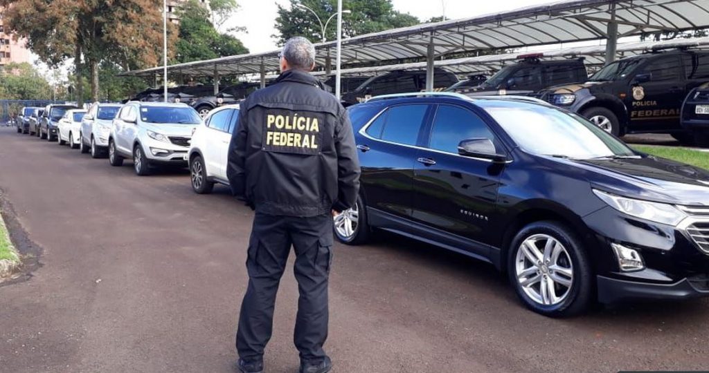 Polícia Federal faz operação contra fraudes no auxílio emergencial
