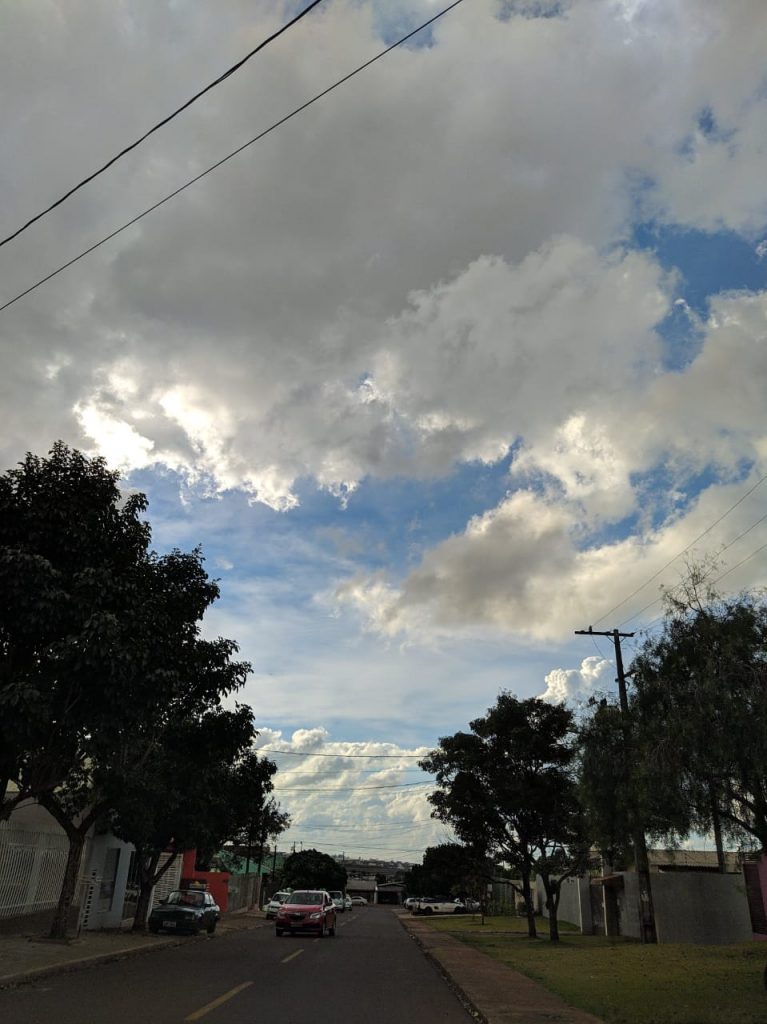 Pode chover neste sábado em Cascavel, mas dia será quente e abafado