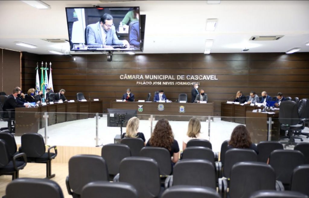 Câmara derruba veto do prefeito e Lei Anticorrupção deve ser promulgada