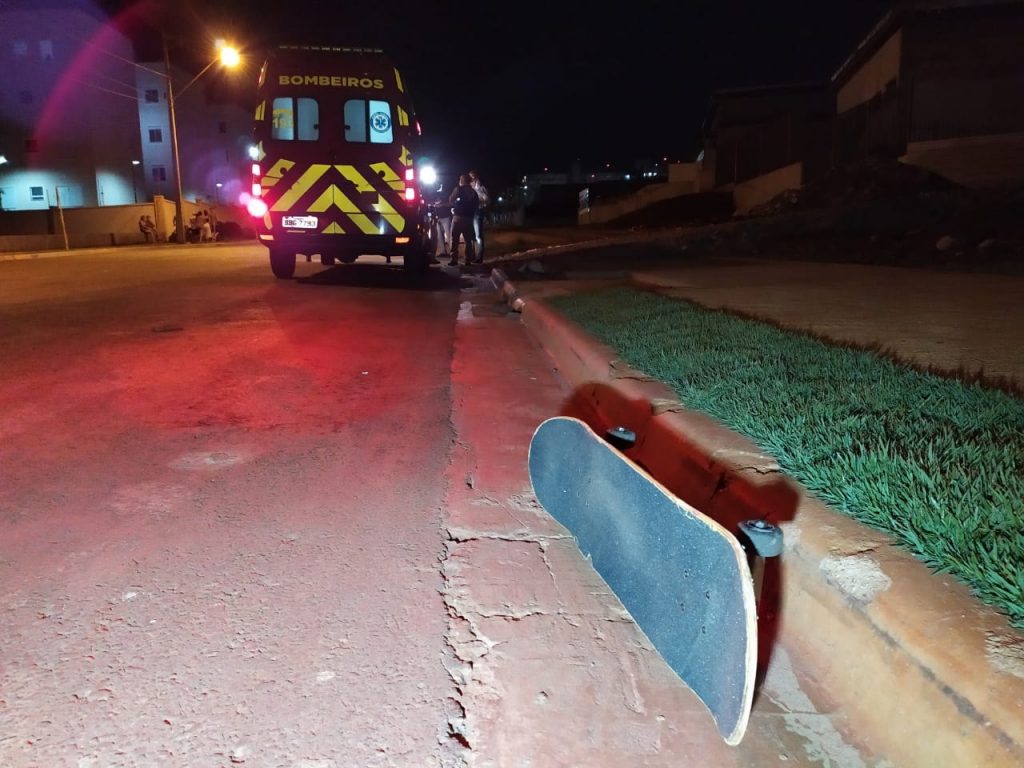 Fatalidade: homem sofre queda com skate, bate a cabeça e morre em Londrina