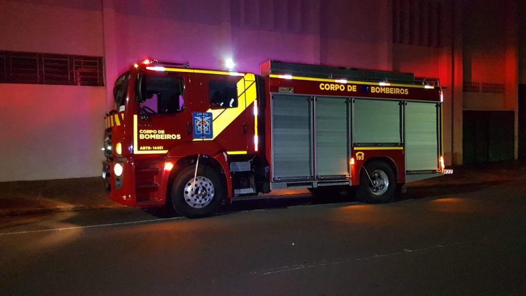 Bombeiros controlam vazamento de gás e evitam tragédia no Centro