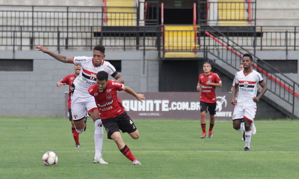 Brasileirão Série B: Brasil de Pelotas e Botafogo-SP ficam no 0 a 0