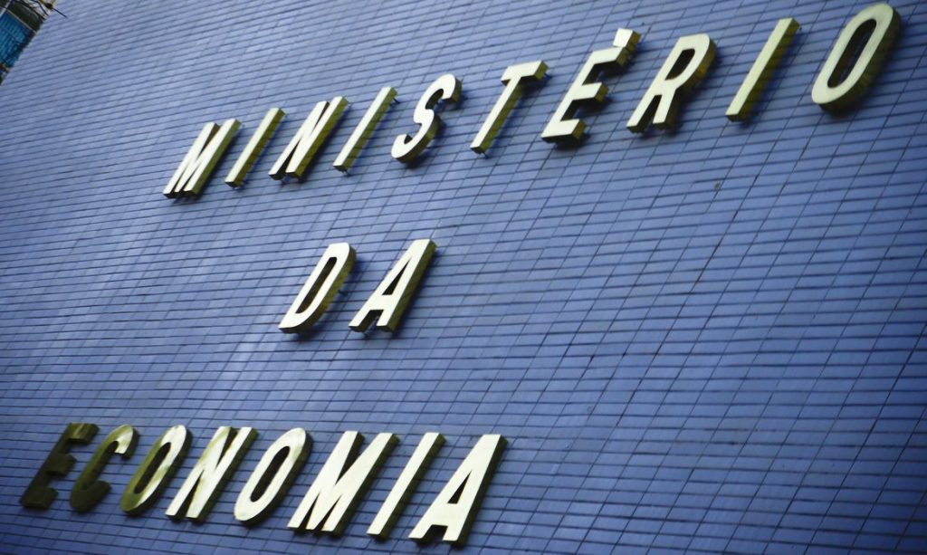 LDO de 2022 destravará gastos com obras em caso de atraso no Orçamento