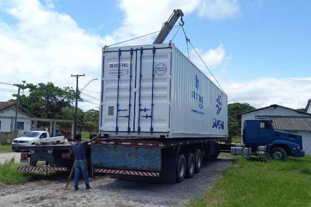 Reservatórios móveis complementam abastecimento no Litoral