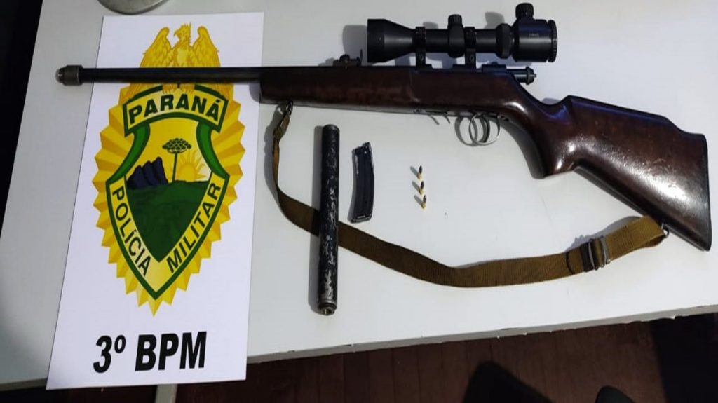 PM faz apreensão de arma de fogo em Coronel Vivida