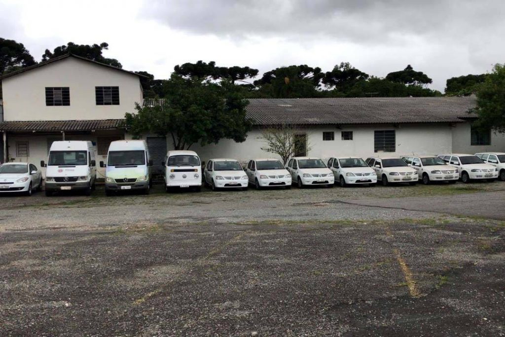 Fazenda cede veículos e imóveis para outras pastas