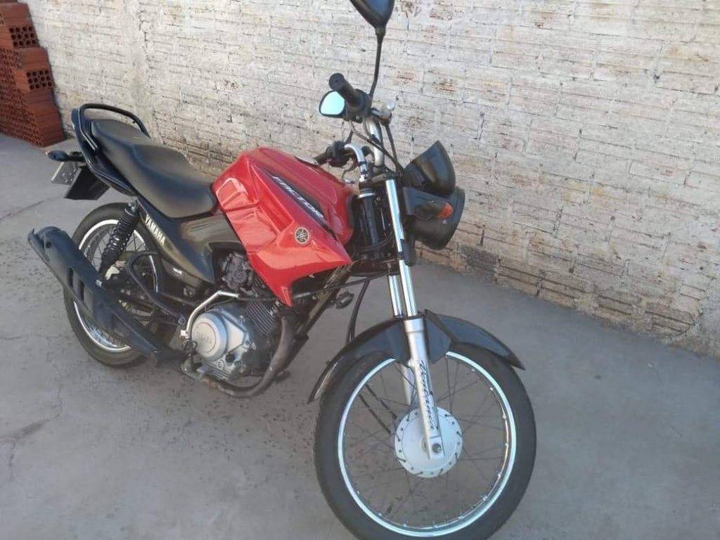 Yamaha Factor de placa AZZ-3I62 foi furtada no Centro de Cascavel
