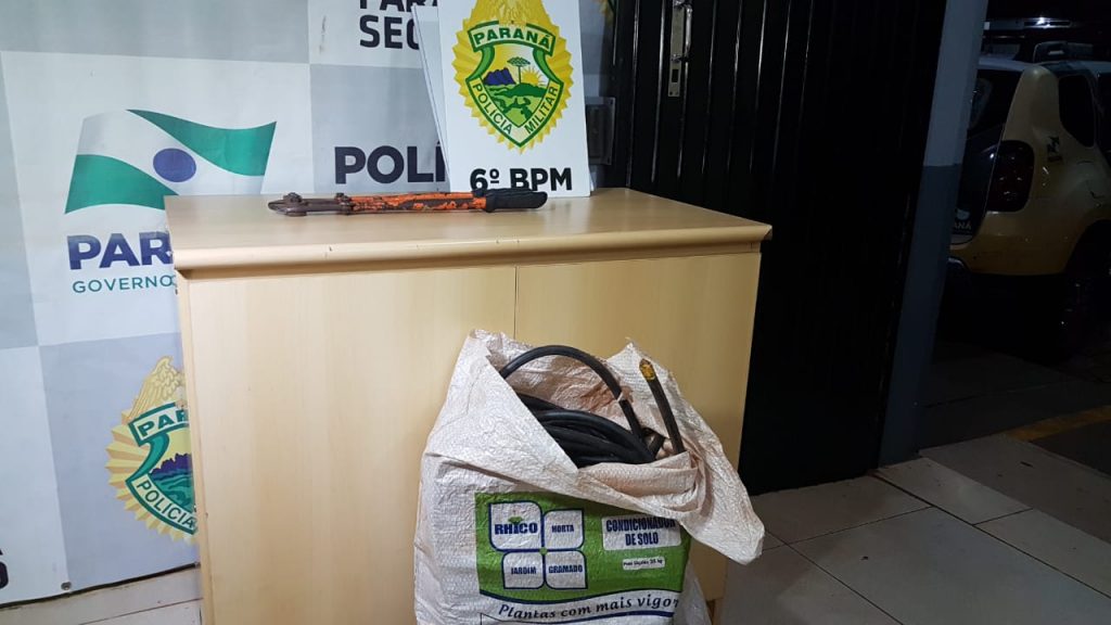 Polícia Militar detém trio suspeito de furtar cabos de energia elétrica
