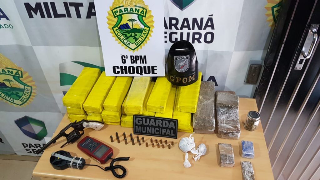 Maconha apreendida no Jardim Colmeia totalizou 18 quilos; ainda foram localizados 22 gramas de crack