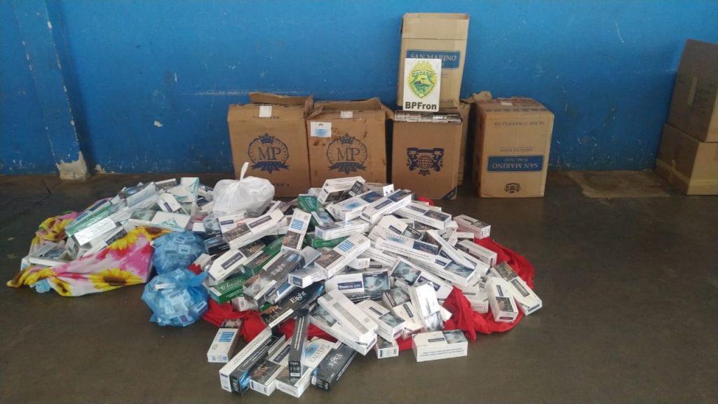 BPFron apreende cigarros contrabandeados em Santa Helena