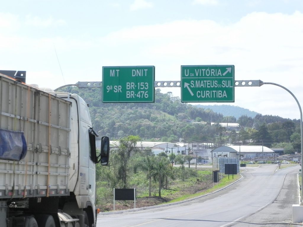 Idoso é ‘esquecido’ às margens da BR-153 em União da Vitória