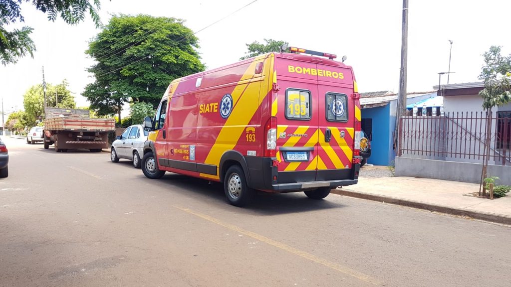 Criança fere a perna com faca de serra, no Bairro Interlagos