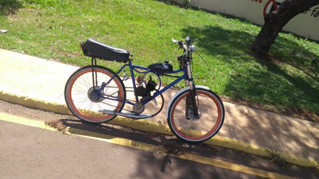 Bicicleta motorizada é furtada no Centro de Cascavel