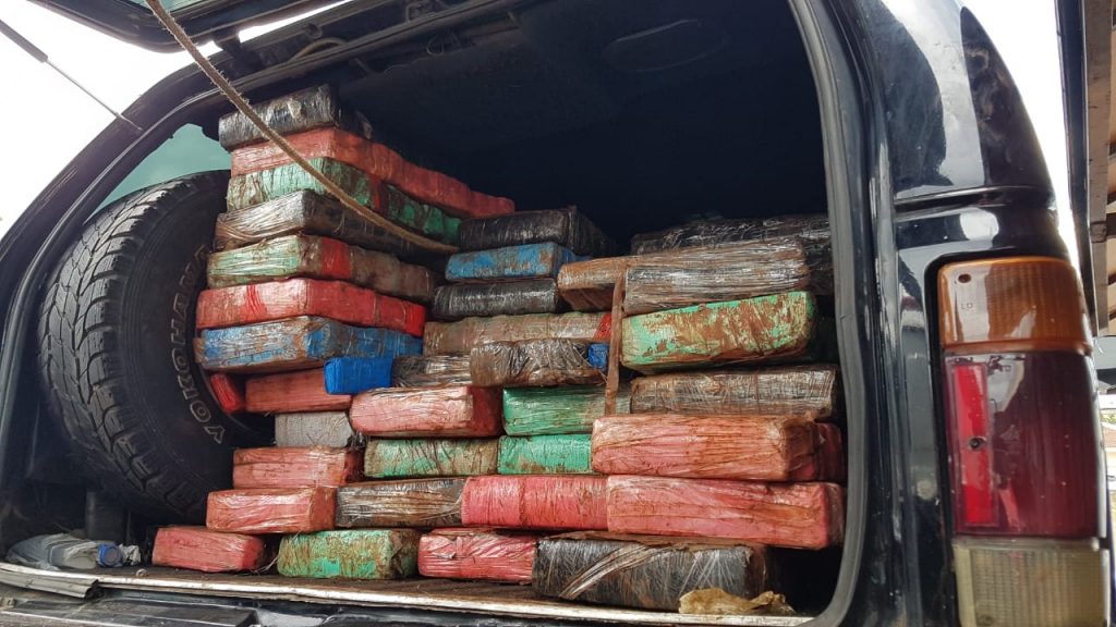 UPS Norte recupera veículo roubado; ele estava carregado de drogas