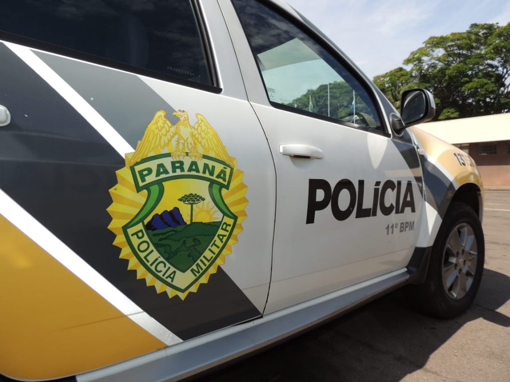 Rapaz leva facãozada na orelha ao tentar furtar comércio em Mamborê