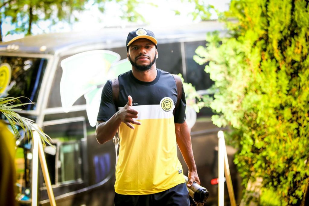 De volta para casa: FC Cascavel anuncia lateral-esquerdo Wilian Simões