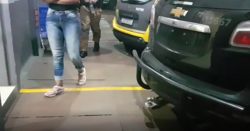 Briga de casal termina na delegacia com queixa de agressão por parte do homem