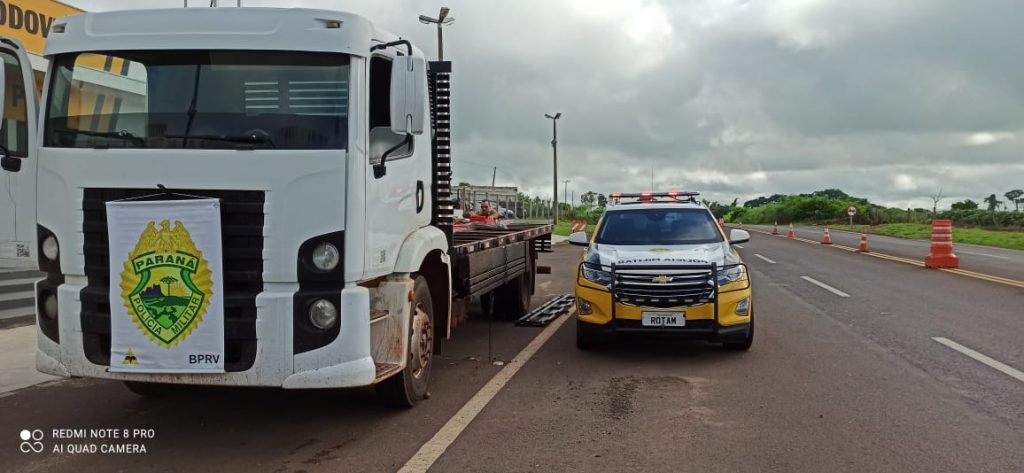 Policiais rodoviários estaduais apreendem caminhão com quase uma tonelada de maconha
